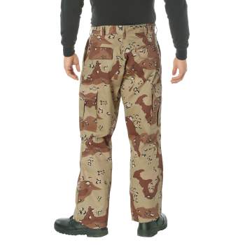 Camo pants with sales zippers