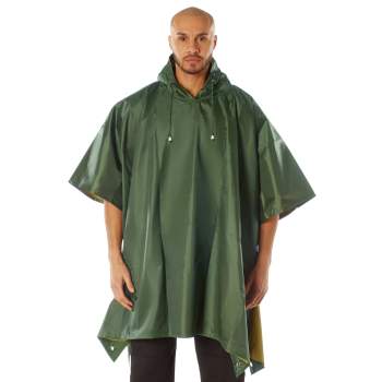 Rubber poncho 2024 rain gear