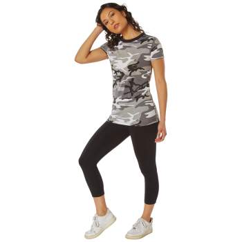 Nike camo discount shirt womens
