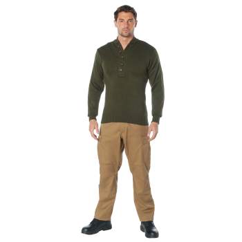 Us army store 5 button sweater