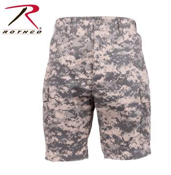 Digital camo cargo shorts clearance