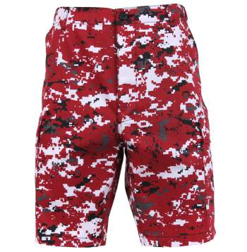 Digital camo 2024 cargo shorts