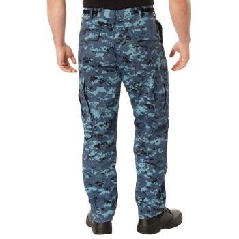 Red digital camo pants online